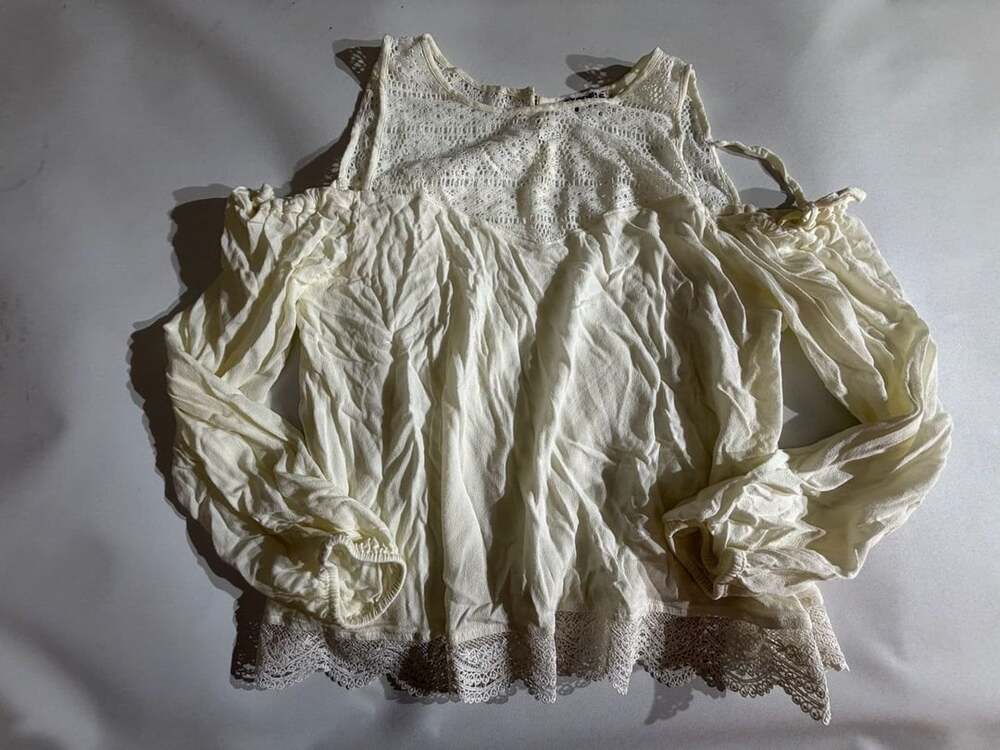 Express Ivory Lace Trim Off Shoulder Long Sleeve Blouse Womens L